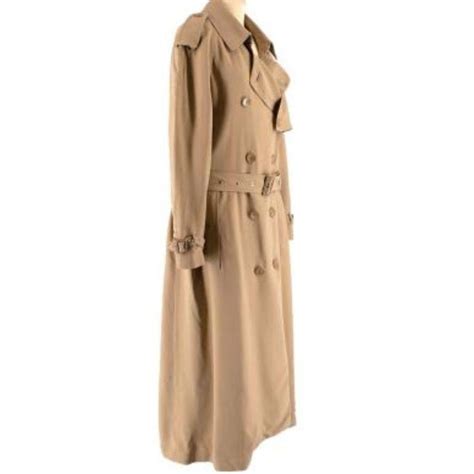 trencz burberry cena|Burberry crepe trench coat.